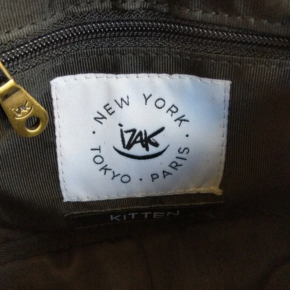 IZAK Pink Zazie Dots Flap Crossbody Bag, Coin Purse and Key Chain - Picture 9 of 15